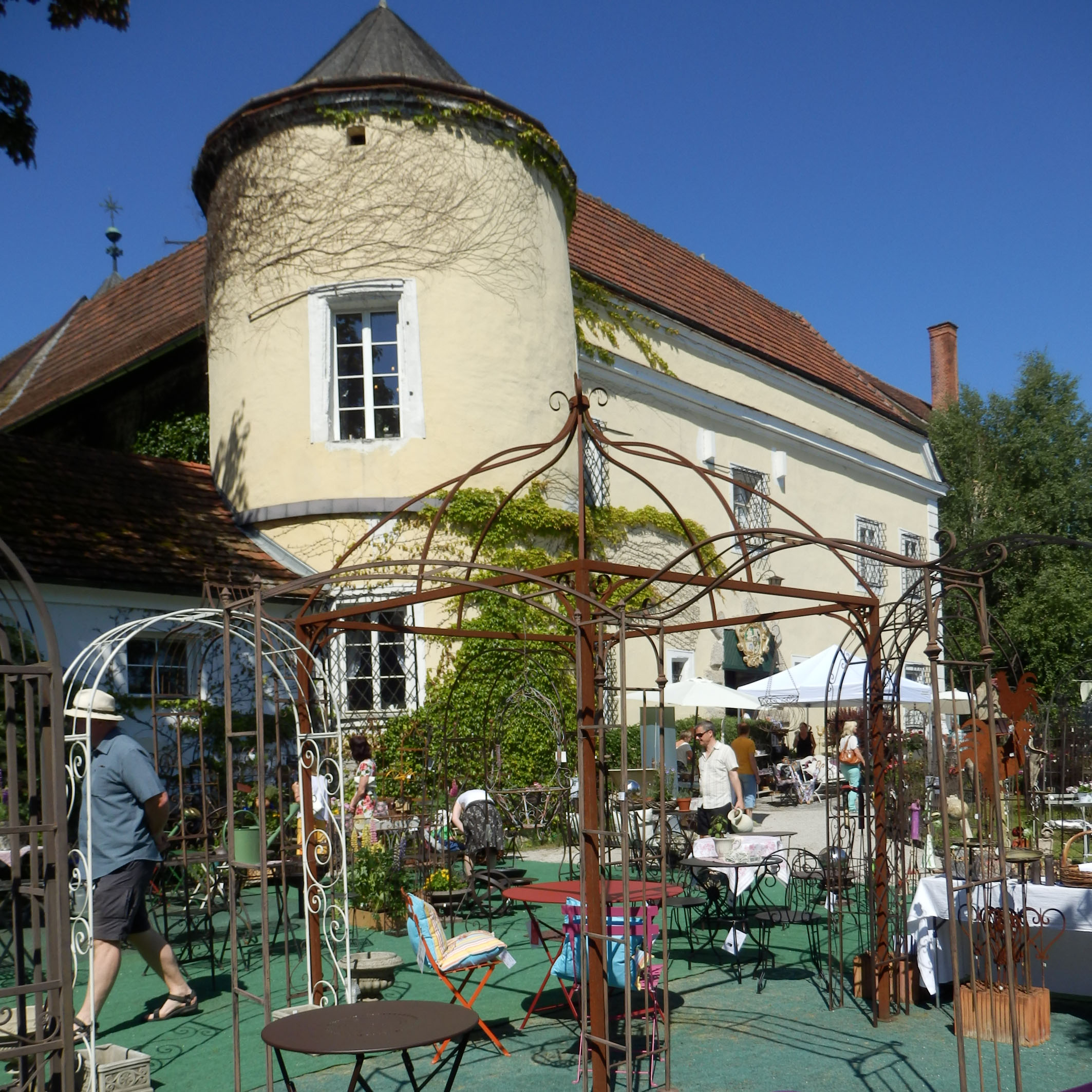 schloss_juni14